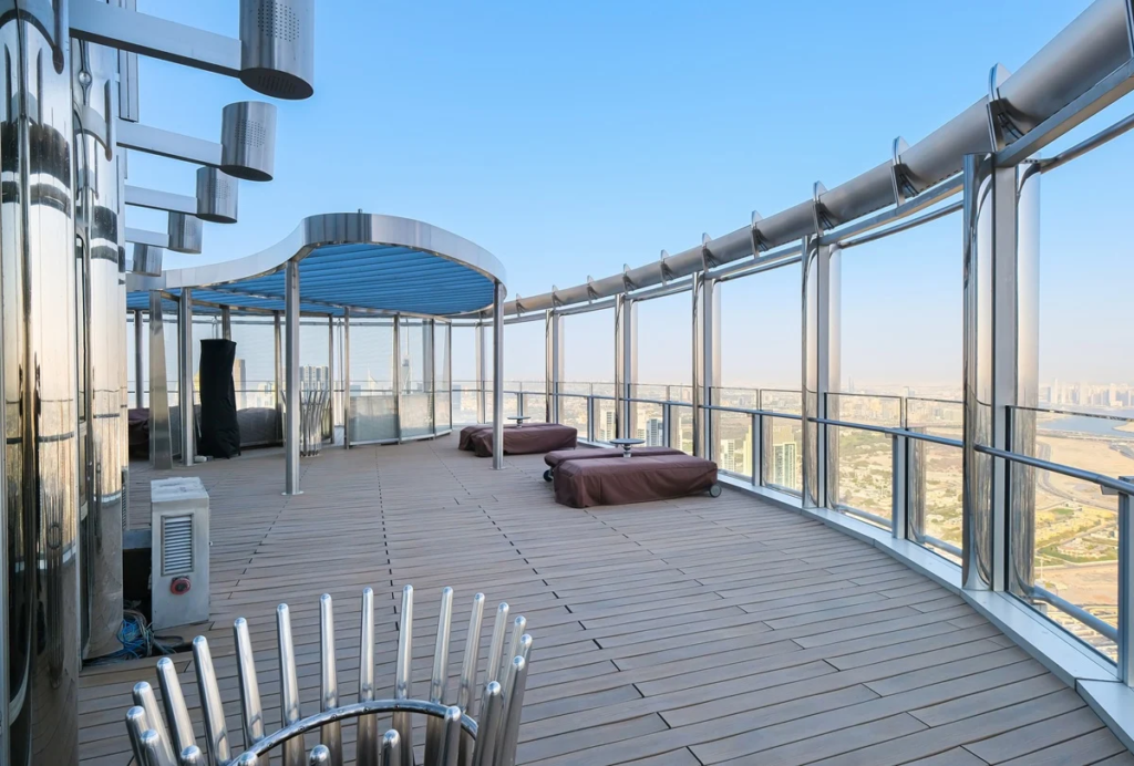 Burj-Khalifa-apartment-Dubai
